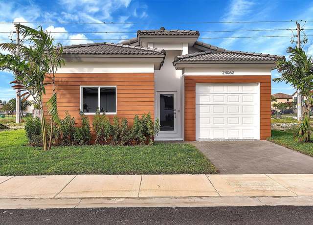 Property at 24062 SW 116th Ct, Homestead, FL 33032, 4 beds, 2 baths