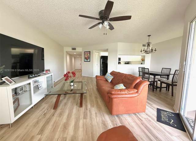 Property at 1400 SW 137th Ave Unit 411F, Pembroke Pines, FL 33027, 1 bed, 1.5 baths