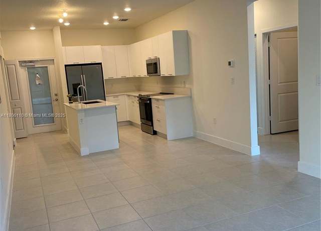 Property at 8001 NW 41 St Unit F-108, Doral, FL 33166, 3 beds, 2 baths