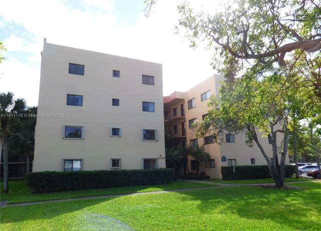 Property at 8700 SW 133rd Ave Rd #114, Miami, FL 33183, 3 beds, 2 baths