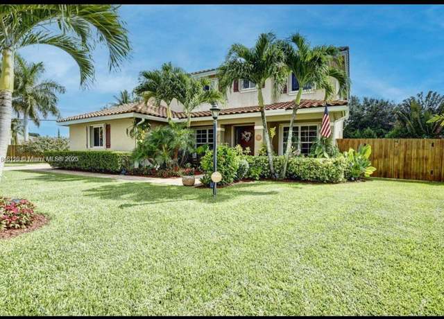 Property at 2237 NW 15th Pl, Homestead, FL 33030, 5 beds, 3 baths