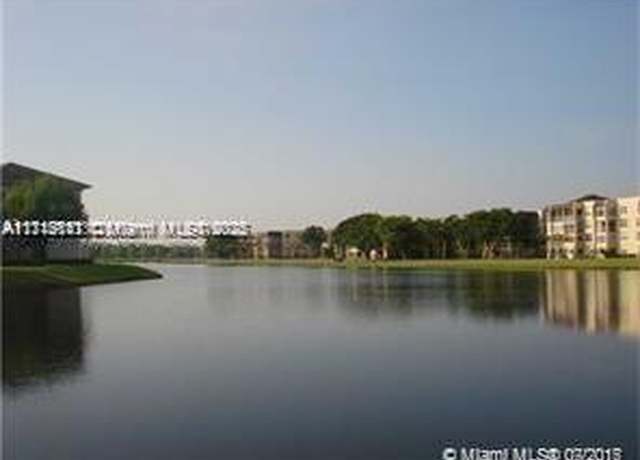Property at 9235 Lagoon Pl #407, Davie, FL 33324, 1 bed, 1.5 baths