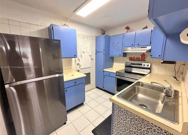Property at 16790 NE 14th Ave #312, Miami, FL 33162, 2 beds, 2 baths