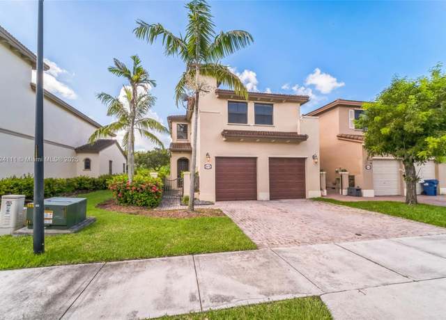 Property at 8878 SW 229th St, Cutler Bay, FL 33190, 4 beds, 2.5 baths