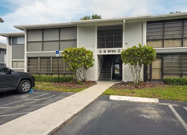 Property at 9723 Hammocks Blvd #102, Miami, FL 33196, 2 beds, 2 baths