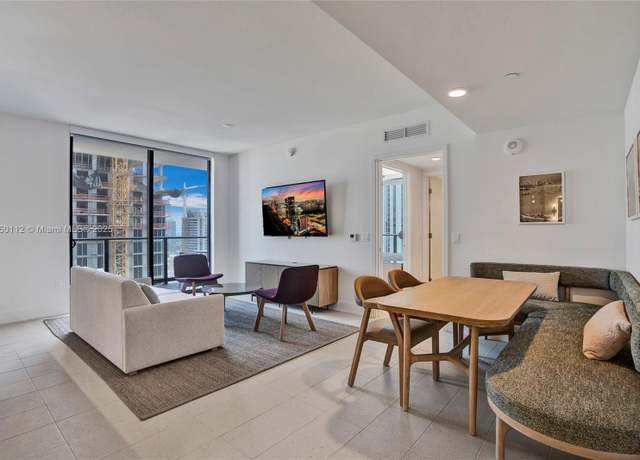 Property at 601 NE 1st Ave #2805, Miami, FL 33132, 2 beds, 2 baths