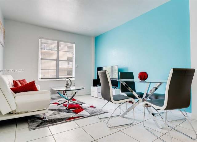 Property at 3030 Collins Ave Unit 2F, Miami Beach, FL 33140, 1 bed, 1 bath