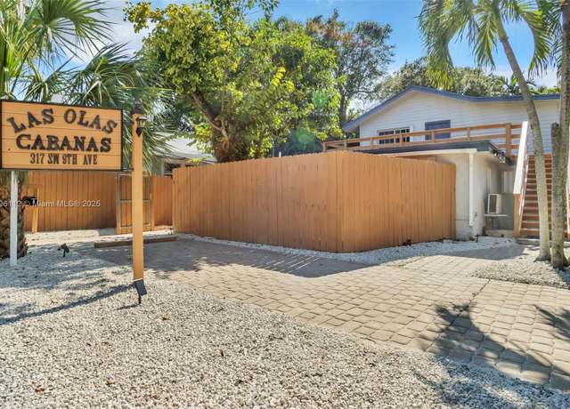 Property at 317 SW 9th Ave, Fort Lauderdale, FL 33312, 3 beds, 3 baths