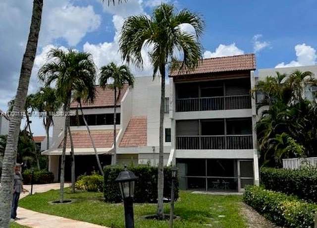 Property at 301 Racquet Club Rd #201, Weston, FL 33326, 2 beds, 2 baths