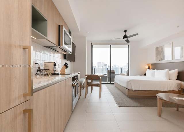 Property at 601 NE 1st Ave #3612, Miami, FL 33132, 1 bath