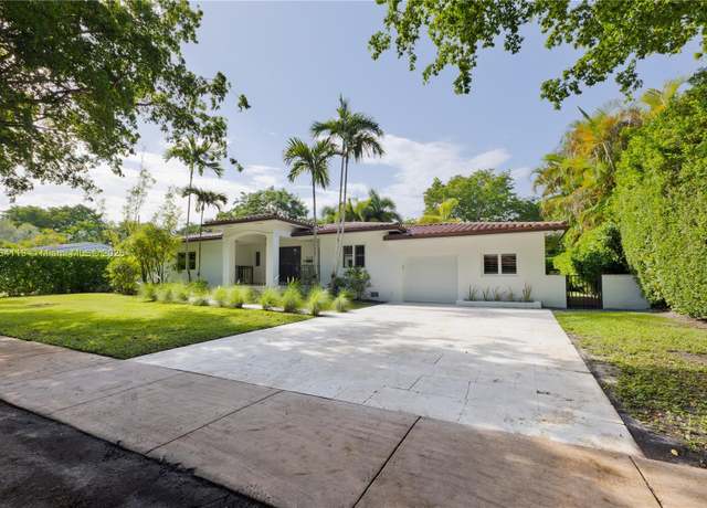 Property at 518 Daroco Ave, Coral Gables, FL 33146, 4 beds, 3 baths