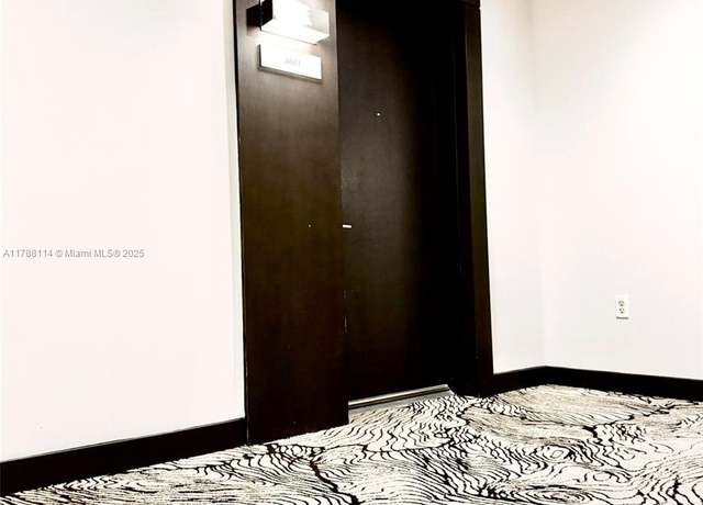 Property at 900 Biscayne Blvd #3803, Miami, FL 33132, 1 bed, 1.5 baths
