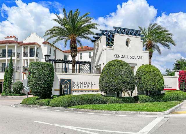 Property at 9471 SW 171st Pl, Miami, FL 33196, 3 beds, 2.5 baths