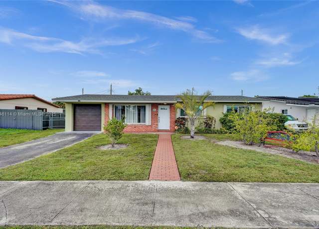 Property at 5031 SW 102nd Ct, Miami, FL 33165, 3 beds, 2 baths