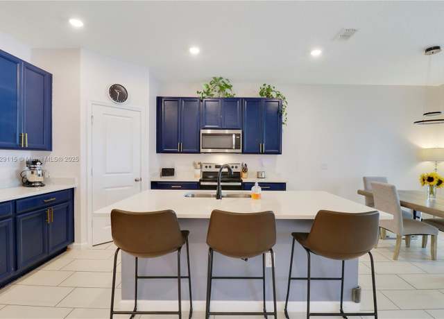 Property at 3425 SW Rosser Blvd, Port St. Lucie, FL 34953, 4 beds, 2 baths