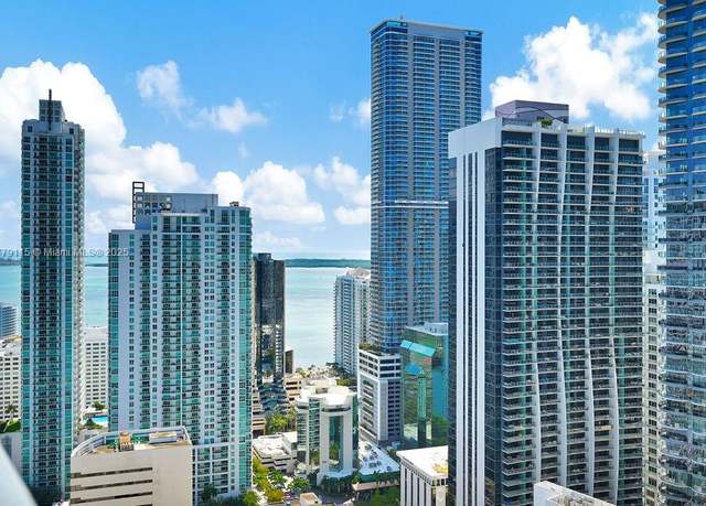 Property at 45 SW 9th St #3705, Miami, FL 33130, 1 bed, 2 baths