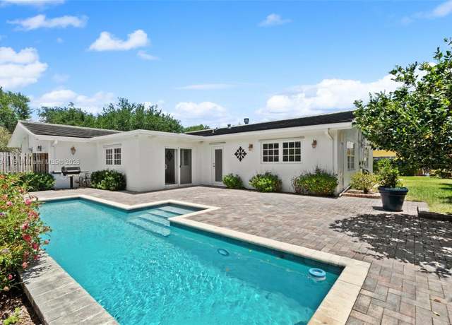 Property at 2070 NE 54th Ct, Fort Lauderdale, FL 33308, 4 beds, 2 baths