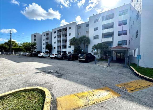 Property at 8145 NW 7th St #404, Miami, FL 33126, 2 beds, 2 baths