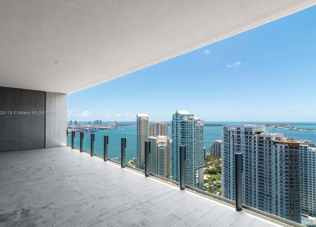 Property at 300 Biscayne Blvd Way #3902, Miami, FL 33131, 3 beds, 3.5 baths