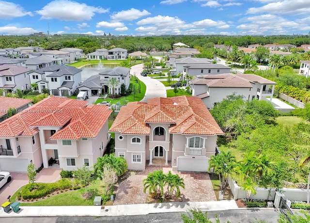 Property at 3521 Forest View Cir, Dania Beach, FL 33312, 5 beds, 5 baths