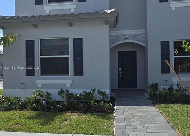 Property at 1162 SE 1 Ter, Florida City, FL 33034, 3 beds, 3 baths
