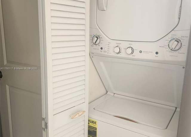 Property at 118 Gate Rd Unit 1-65, Hollywood, FL 33024, 2 beds, 2 baths