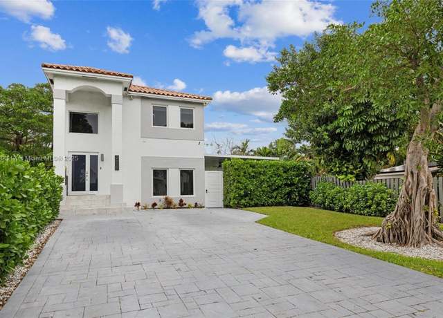Property at 2615 NE 213th St, Miami, FL 33180, 4 beds, 2.5 baths