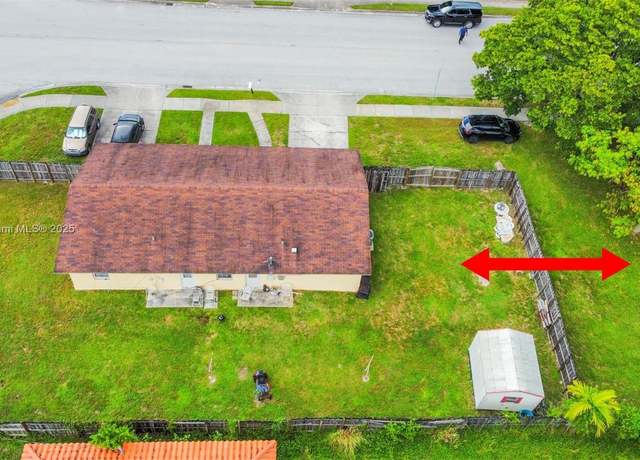 Property at 18095 SW 104th Ave, Miami, FL 33157, 3 beds, 2 baths