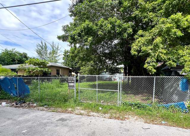 Property at 7552 NE Miami Ct, Miami, FL 33138