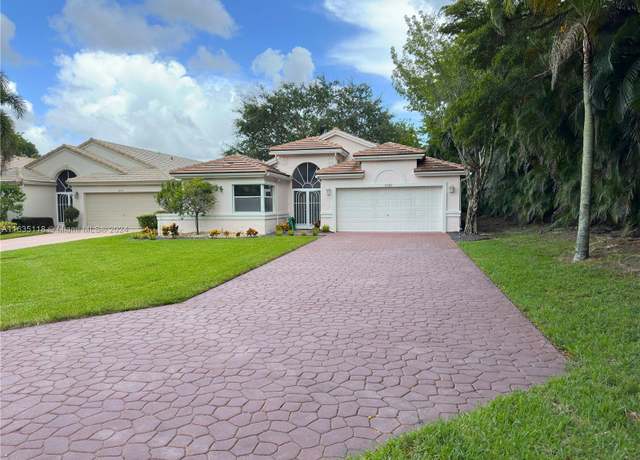 Property at 6282 E Coral Reef Ter, Boynton Beach, FL 33437, 3 beds, 2 baths
