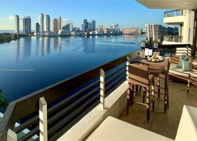 Property at 3530 Mystic Pointe Dr #1714, Aventura, FL 33180, 2 beds, 2.5 baths
