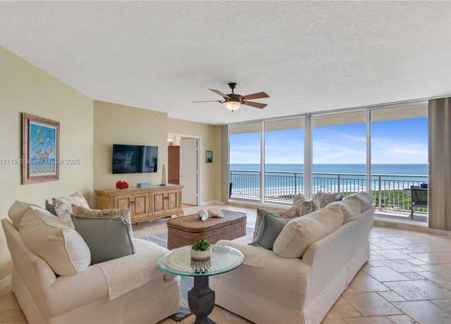 Property at 3000 N Highway A1a Unit 7C, Fort Pierce, FL 34949, 3 beds, 2.5 baths