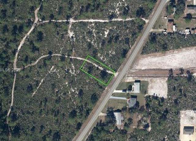 Property at 664 Hallmark Ave, Lake Placid, FL 33852