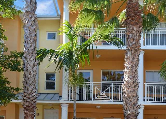 Property at 253 SW 13th Ter #253, Fort Lauderdale, FL 33312, 2 beds, 2.5 baths