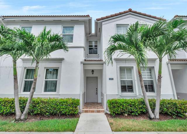 Property at 4292 SW 156th Ave #154, Miramar, FL 33027, 3 beds, 2.5 baths