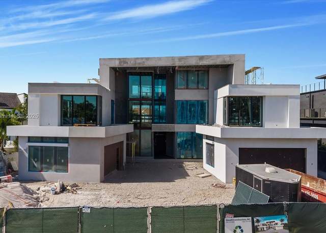 Property at 725 Middle River Dr, Fort Lauderdale, FL 33304, 7 beds, 9.5 baths