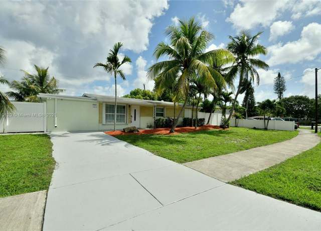 Property at 5815 S Farragut Dr, Hollywood, FL 33021, 4 beds, 2 baths