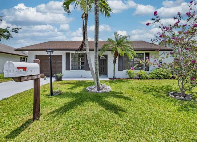 Property at 6338 Tall Cypress Cir, Green Acres, FL 33463, 2 beds, 2 baths