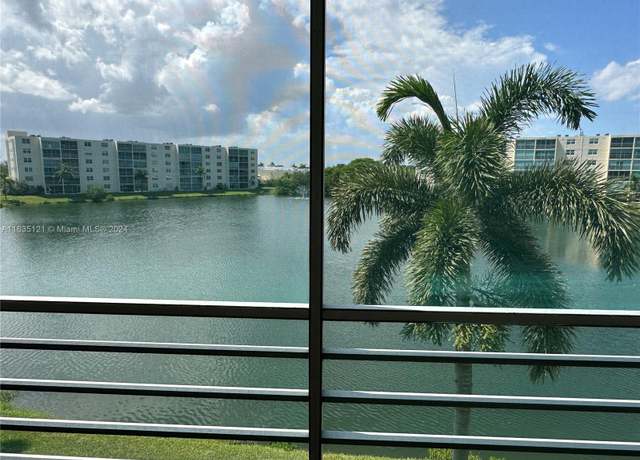 Property at 131 SE 3rd Ave #301, Dania Beach, FL 33004, 2 beds, 2 baths