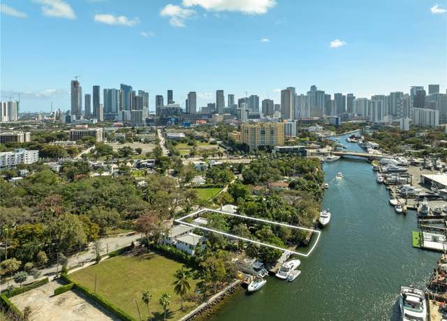 Property at 678 NW North River Dr, Miami, FL 33136, 3 beds, 1.5 baths