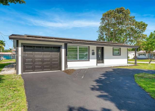 Property at 2600 NW 68th Way, Sunrise, FL 33313, 3 beds, 2 baths