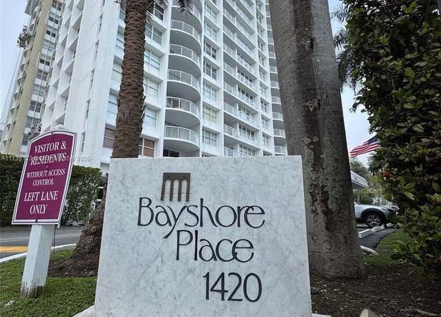 Property at 1420 Brickell Bay Dr Unit 306D, Miami, FL 33131, 2 beds, 2 baths