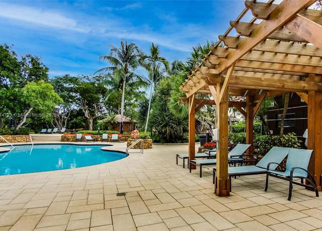 Property at 2000 Towerside Ter #901, Miami, FL 33138, 2 beds, 2 baths