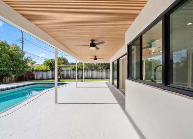 Property at 3420 NE 26th Ave, Lighthouse Point, FL 33064, 4 beds, 3 baths