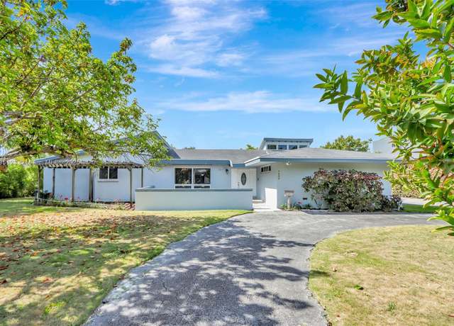 Property at 7600 SW 124th St, Pinecrest, FL 33156, 5 beds, 4 baths