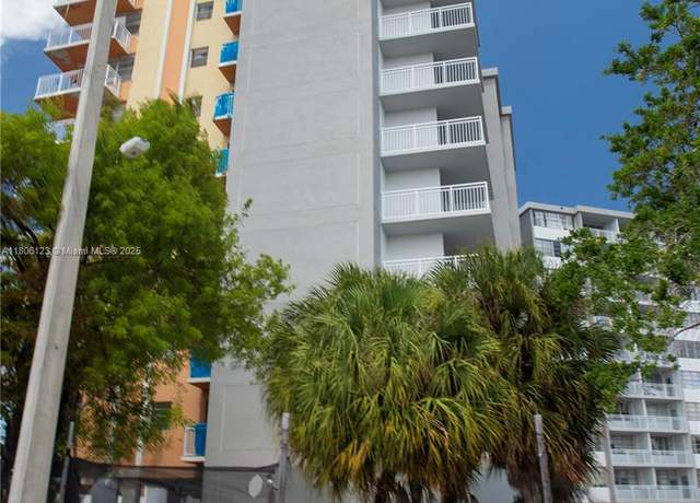 Property at 2025 NE 164th St #301, North Miami Beach, FL 33162, 1 bed, 1.5 baths