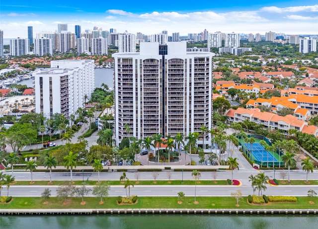 Property at 3600 Yacht Club Dr #402, Aventura, FL 33180, 3 beds, 2 baths