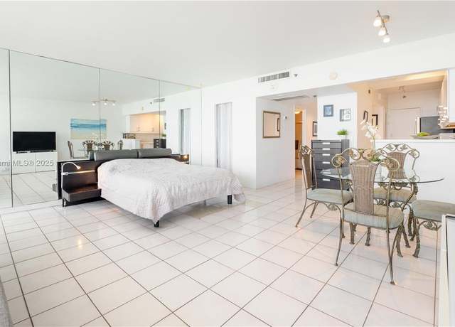 Property at 100 Lincoln Rd #1136, Miami Beach, FL 33139, 1 bath