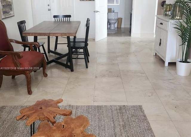 Property at 170 SE 14th St #2405, Miami, FL 33131, 2 beds, 2 baths