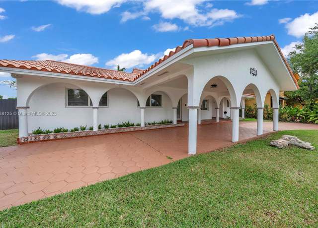 Property at 10250 SW 28th St, Miami, FL 33165, 4 beds, 3 baths